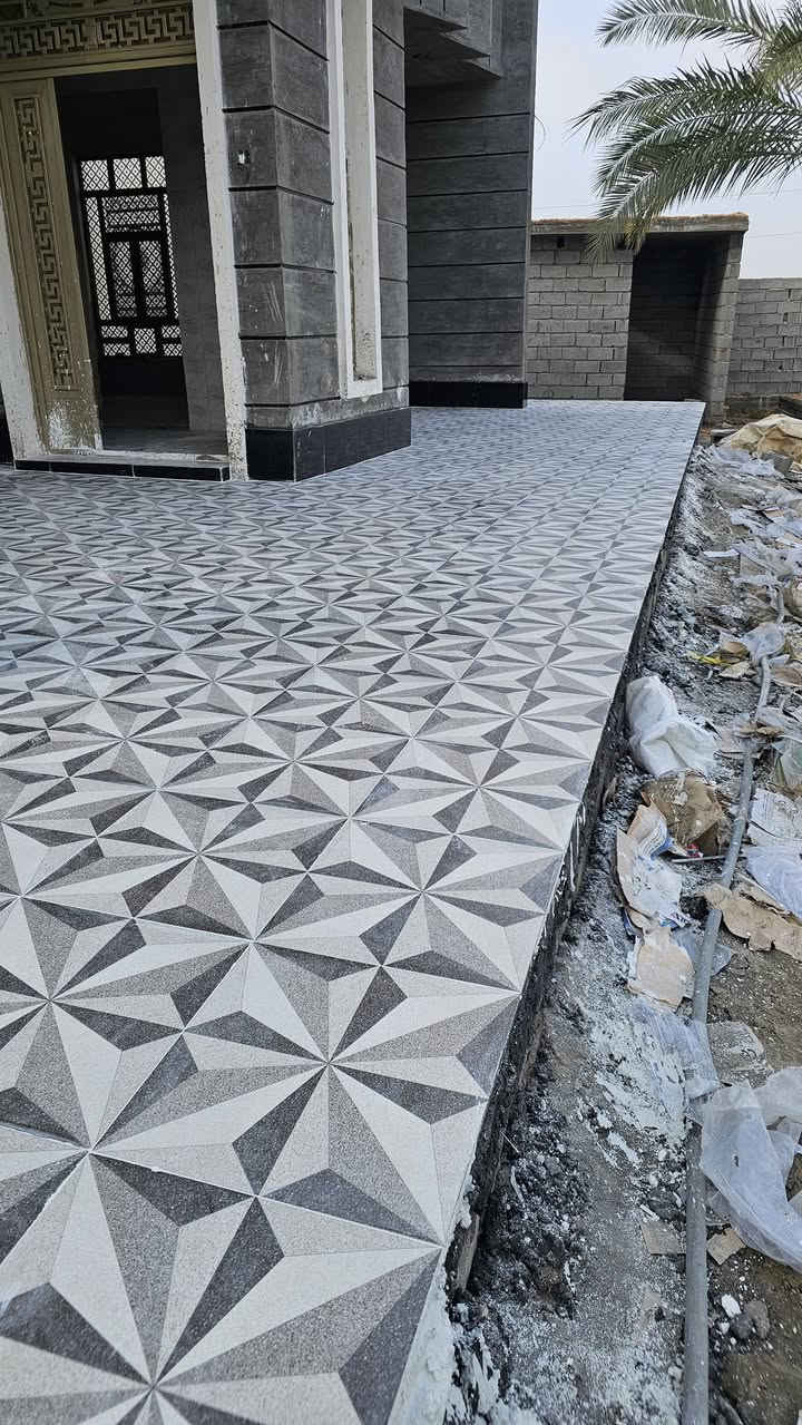 سلام عليكم خلفات سيراميك متفرق واسعار مناسبه جداا ***********
نشتغل فلوجه 
الصقلاويه 

باي مكان تريد نجيك احنه مجموعه البيت 200 متر منطول بيه 3 ايام
