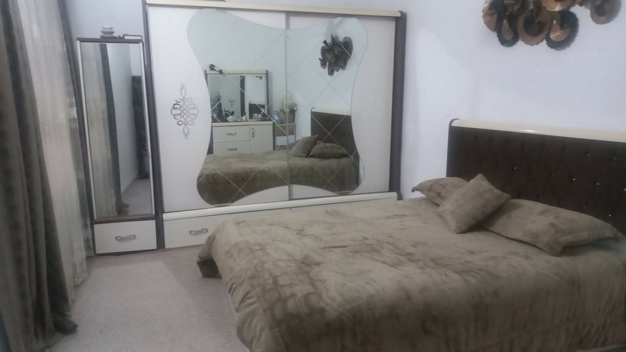 بۆ فروشتن  تورکیە مارکەی دیوان بە ١٨ وەرەقە کراوە نرخی ئیستا 
٢٥٠ مامەلە
شوین هەولیر هەڤالان


**إذا كنت صاحب هذا الإعلان وتريد حذفه لأي سبب، رجاءا أرسل رسالة إلى الدعم الفني**