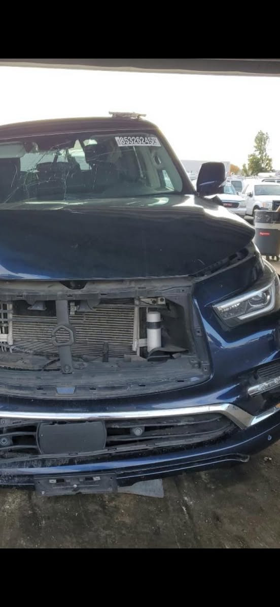 للبيع انفنتي QX80 موديل 24 حاليا وصلت بغداد على كتاب الشهداء على حادثهه بدون تصليح السعر 180 رقمي ***********
