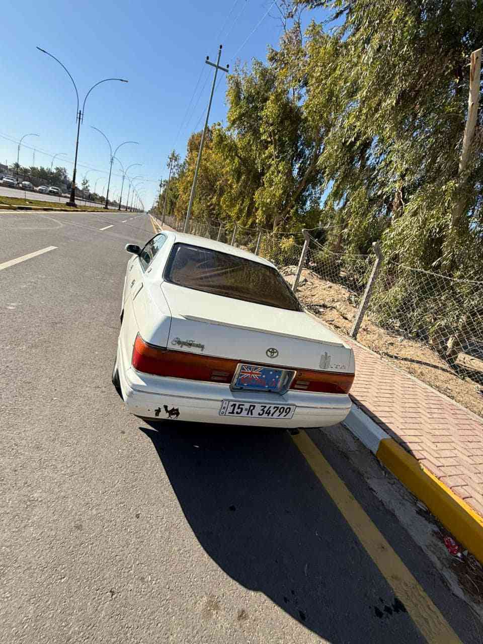 السلام عليكم 
بطه منفصل مديل ١٩٩٢ 
سياره مكفوله من كلشي فقط مكانات صبغ اثر جراد 
سياره كلشي شغال تبريد كهربائيات سنتر لوك 
رقم انبار مشروع وطني باسمي رقم انكليزي 
مكاني نجف سياره عارضها ب ٥٧ وبيها مجال قليل 
***********
