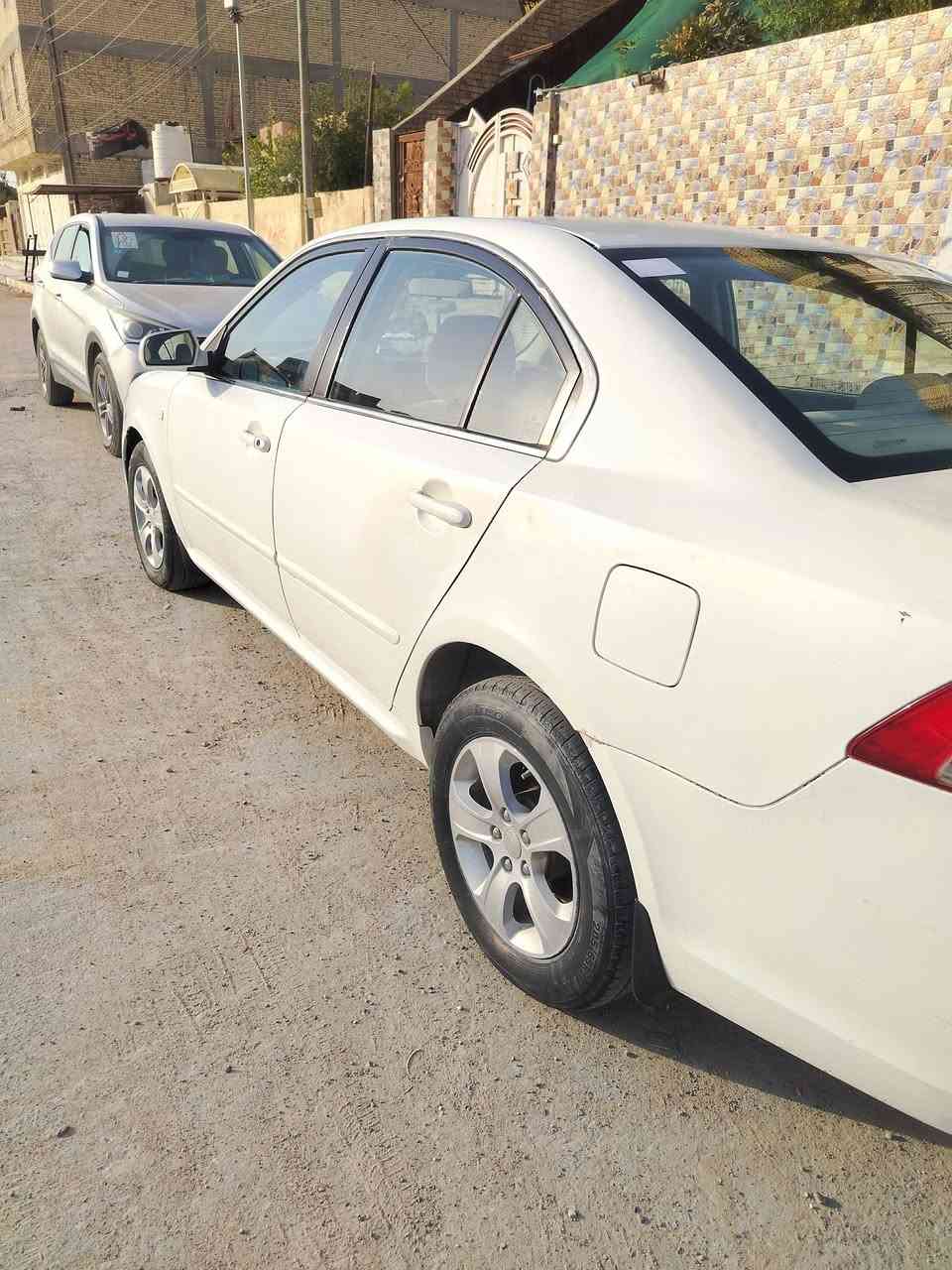 السلام عليكم
أوبتما ٢٠٠٩ خليجي الجاملغات الخلفيه مصبوغه
السياره جاهزه تبريد حداديه امامي خلفي
السعر ٩٥
***********
