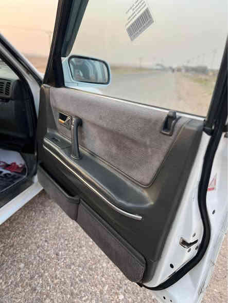 السلام عليكم مازدة للبيع 626 موديل 1991 
8 بخ فول اوتو كله اصل تبريد كير اوتو كهربائي سيارة حرفياً مصروف عليها من قلب ورب 
صدر امامي خلفي كامل  من كلشي مكينه وكير شرط كهربائيات كله شغال سيارة صبغ بلاديه فقط باب السايق صبغ بخ  
مكان ديالى خانقين سعر 62 وبي مجال قليل 
الاتصال على الرقم *********** خناقين
