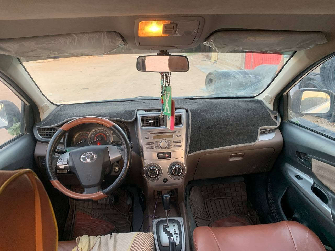 سلام عليكم  افانزه مديل ٢٠١٦ مكفوله السياره من كل عيب شركه ساز السياره خير من الله اتصال ***********
السعر ١٢٠ وبيه مجال
