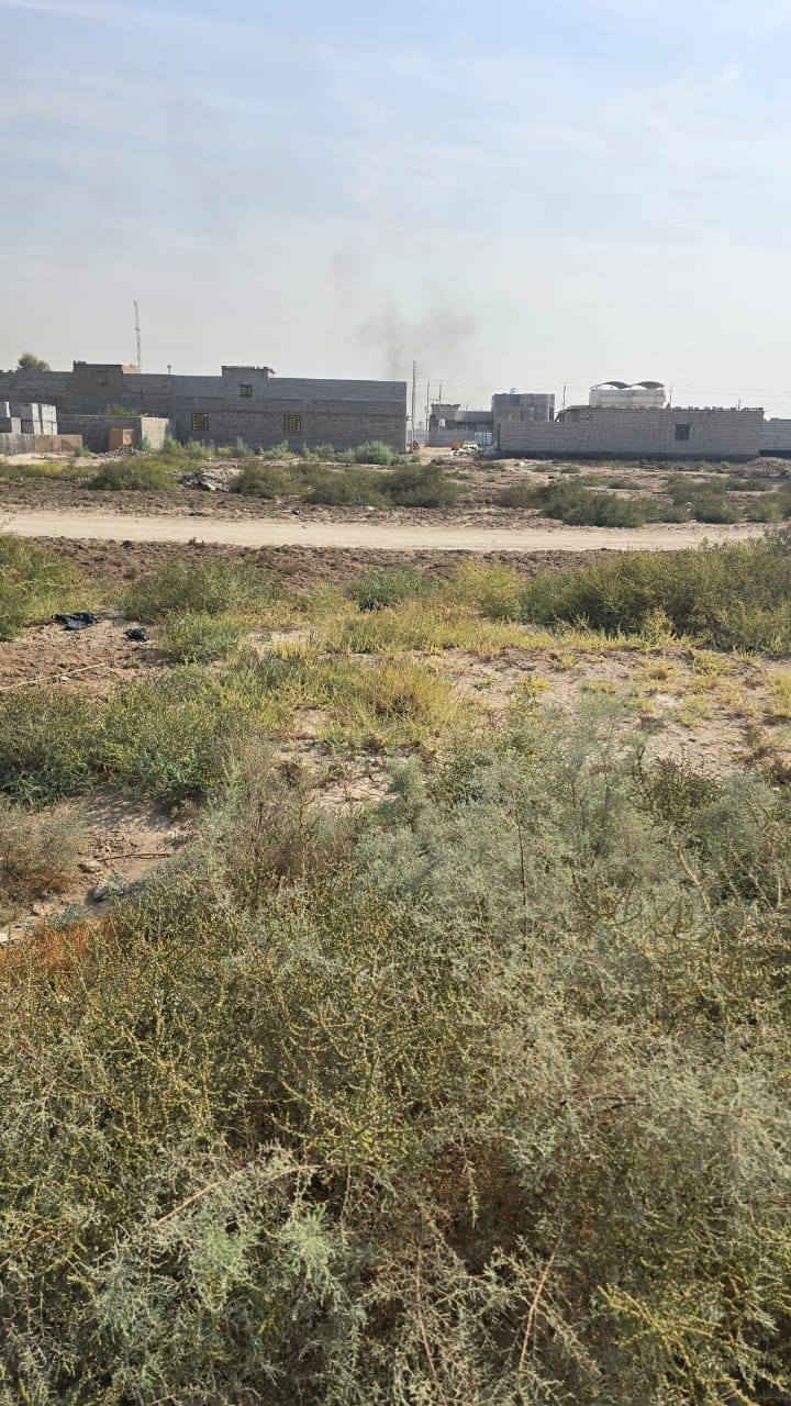 دونم إلى 200متر طابو ملك صرف زراعي عراقي تحويل سهم بل طابو وجها 32ونص ونزال 72ونص العنوان بصره أبي الخصيب العوجه خلف معمل الفرمستون جميع الخدمات متوفره ماء كهرباء مدارس شارع 12متر السعر 155 مليون الاستفسار أكثر اتصل أو وتساب ***********
