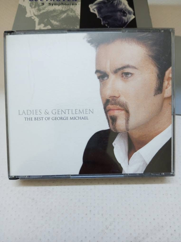 سيديات واسطوانات نسخ اصلية
متوفر خدمة توصيل داخل العراق


**إذا كنت صاحب هذا الإعلان وتريد حذفه لأي سبب، رجاءا أرسل رسالة إلى الدعم الفني**