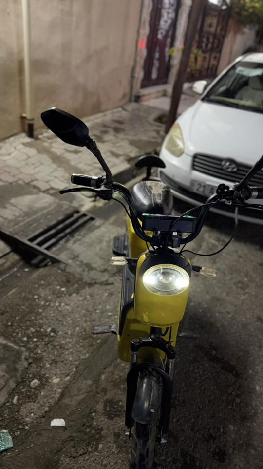 بايسكل شحن شغال كامل سعر ٣٥٠ الف تصال رقم***********
