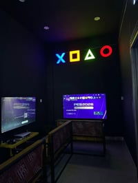 قاعه العاب للبيع  بسبب عدم التفرغ  للاتصال 07755590901 محتوياتها  واجه...