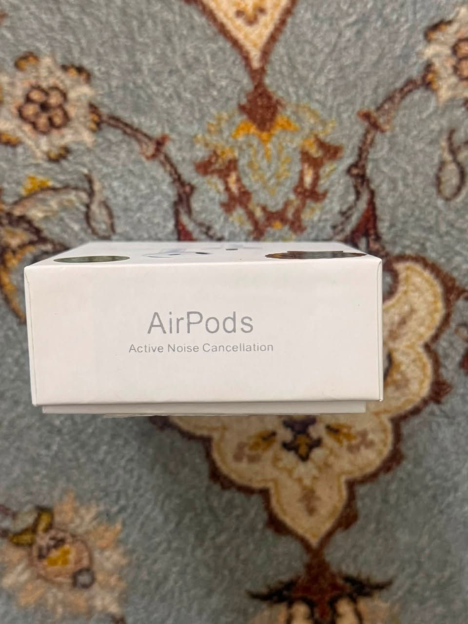 سلام عليكم سماعة أبل الجيل الرابع أصلية مع ضمانها مستعجل ع بيعتها بعدهي جديده مكاني ناصريه المايعرف بسعرها لا يكسر بيها *********** قيمها وراسلني 
مكاني ناصرية المركز

1-رقم الطراز A3057
2-رقم التسلسلي JT624RPX6Y
3- رقم التسلسلي الثاني موجود بالصوره
4- رقم التسلسلي الثالث موجود بالصوره
5- اسم الطراز AirPods4 (ANC)
6-ألاصدار 7E93
7- ضمان للسماعة موجود 
8- ألوگو الذهبي موجود
9- تاريخ أنتهاء الصلاحية 2027/8/6 
باقي الامور والارقام وكلشي يخص السماعه بالصور
