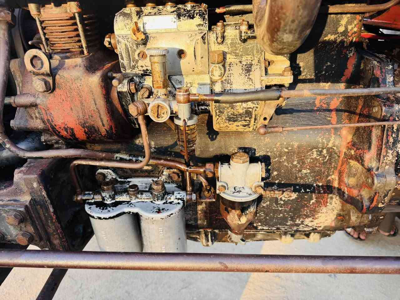 السلام عليكم للبيع مكينه عنتر موديل 1986رقم كربلاء تحويل مباشر جاهزه ونضيفه مكانه كربلاء الحسينية سعر سته مليون 
***********
