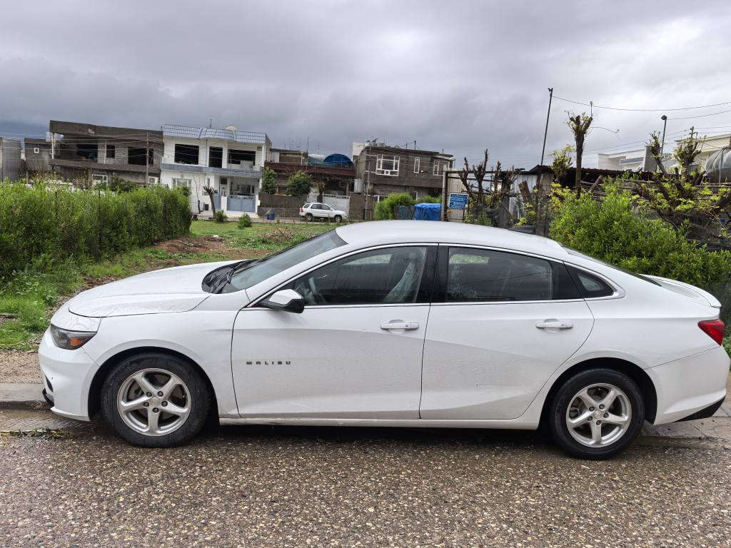 مالیبۆ 2018 مواسەفات lt
85ڕۆشتوە
یەک پارچەی بۆیاخە بێ ناو گرتن سۆنەریم داناوە 
سەنەوی ڕەقەمی تا2030تازەیە چوارتایەی تازەیە
گێڕ مەکینە تەقەوڕەقەی بەشەرت یەک دینار مسرەفی نیە 
سعری کۆتایی 94تکایە بۆ معامەلە تێل مەکە ئەوە قفڵەیتی 
***********
*********** السليمانية, العراق
