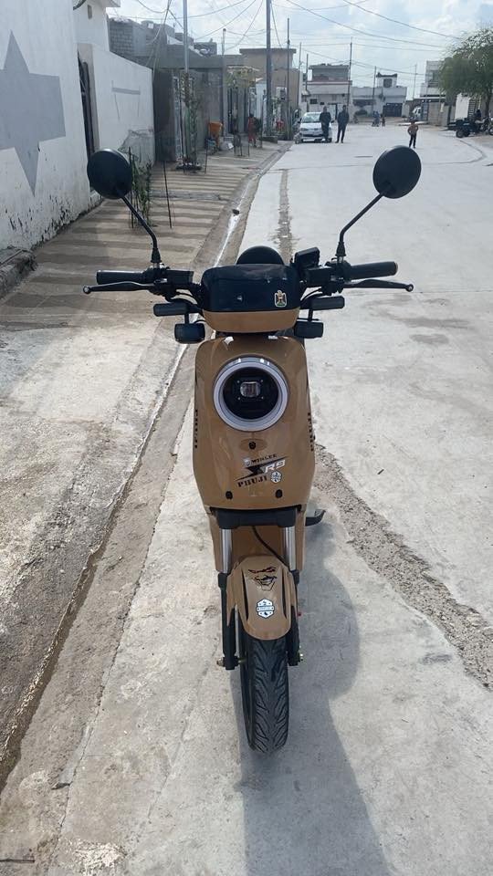 سلام عليكم دراجة ار 9 موديل 2026 دراجة نضيفة كلشي ما بيها سعرة 480وبيها مجال ال مو شراي لا يتعامل رجاء مكاني كركوك كراج بغداد ❤️


**إذا كنت صاحب هذا الإعلان وتريد حذفه لأي سبب، رجاءا أرسل رسالة إلى الدعم الفني**