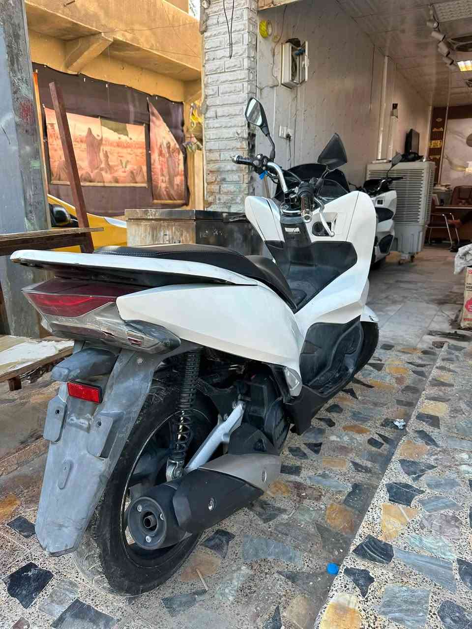 بي سي اكس جيل ثالث اللبيع كوري السعر 1800  رقم الهاتف ***********
