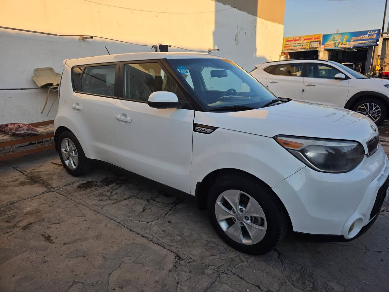 السلام عليكم صول موديل ١٦ رقم بغداد الجديد السيارة حادثهة جاملغ وصور الحادث موجودة بلمنشور وصور السونار هم موجوة بلمنشور السيارة مكينة ١٦٠٠ جي دي اي شاشة كامرة تحكم ستيرن مواصفات عادية مال الصول السيارة معروضة ١٠٣ وبيهة مجال وموجودة بغداد الجديدة ورقمي***********
