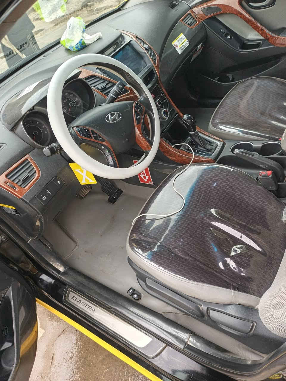 النترا 15سياره چاملغ فقط تحويل بسمي السعر 115بيها مجال شي بسيط بيها صوت رواجزسياره فول عدى البصمه كير ومكينه خيرمن الله منظومة تبريد جديده اتصال على الرقم  ما متواجد عل فيس***********
