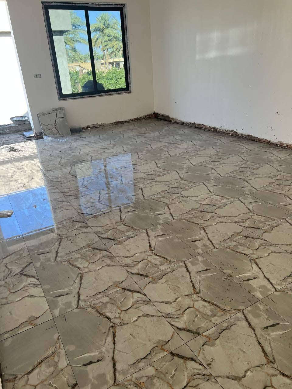 يوجد خلفه السيراميك المتر ب 5000 عملي في كل ديالى باشراف مهندس اتصلوا تامرون امر نجيكم الباب ***********
