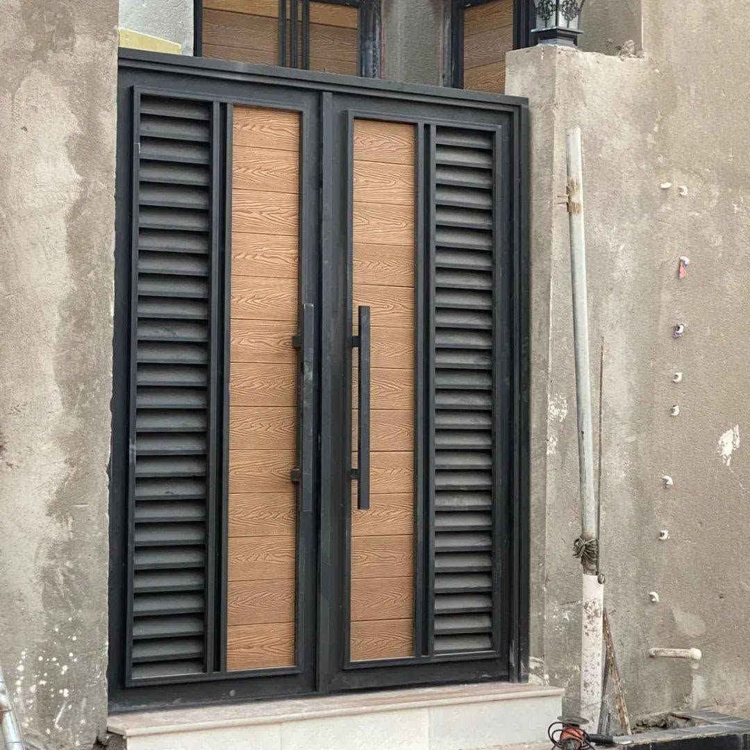 سلام عليكم حداد متجول في بغداد ابو قمر ***********
