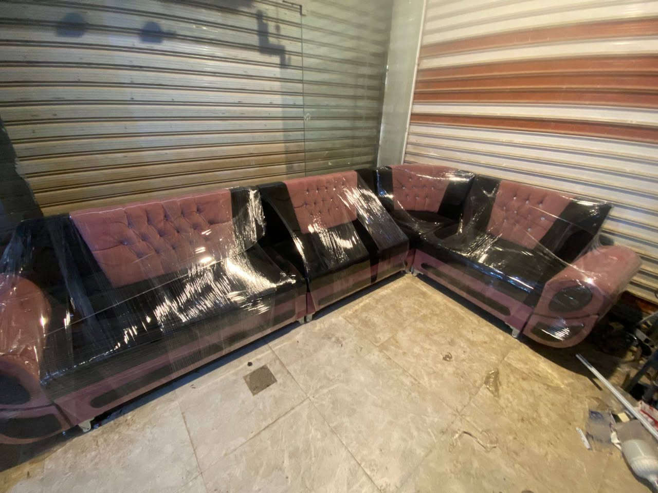 ديوان 5 امتار شرط النضافه تفصال مو سوگي 160 بي مجال قليل شراي يتصل أو يراسل خاص ***********
