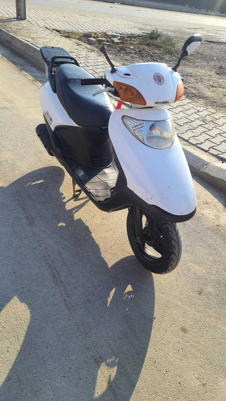 السلام عليكم سبيسي للبيع كلشي شغال بيه سويج وهندر ***********
