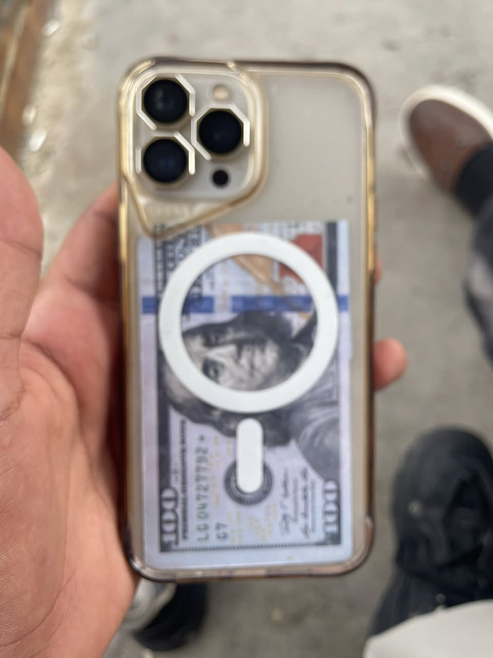 السلام عليكم ايفون ١٣ برو ماكس نضافه فول ذاكره 256 بطاريه ٩١ كلشي ما مبدل بيه السعر ٧٥٠ وبيه. مجال بسيط

***********
