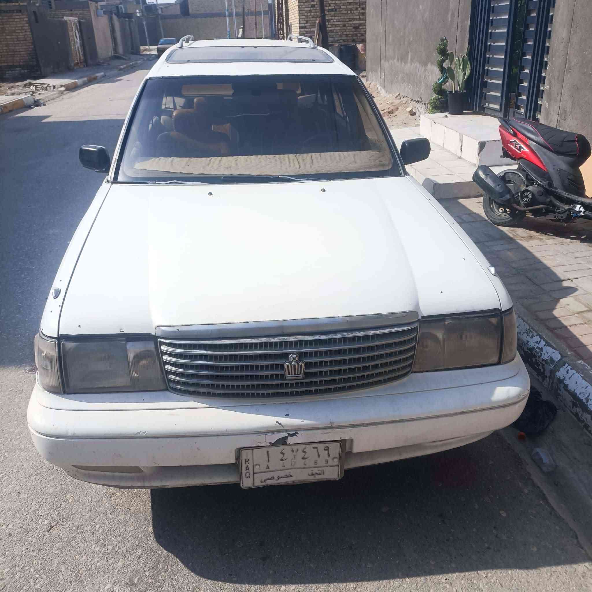 للبيع سيارة نوع ارنب ستيشن موديل 1991  كير ومحرك ففتي التبريد عوز بس غاز مكفولئ  ما بيها كل ضربة السعر 50 مكلف بالنشر الاتصال على الرقم ***********
