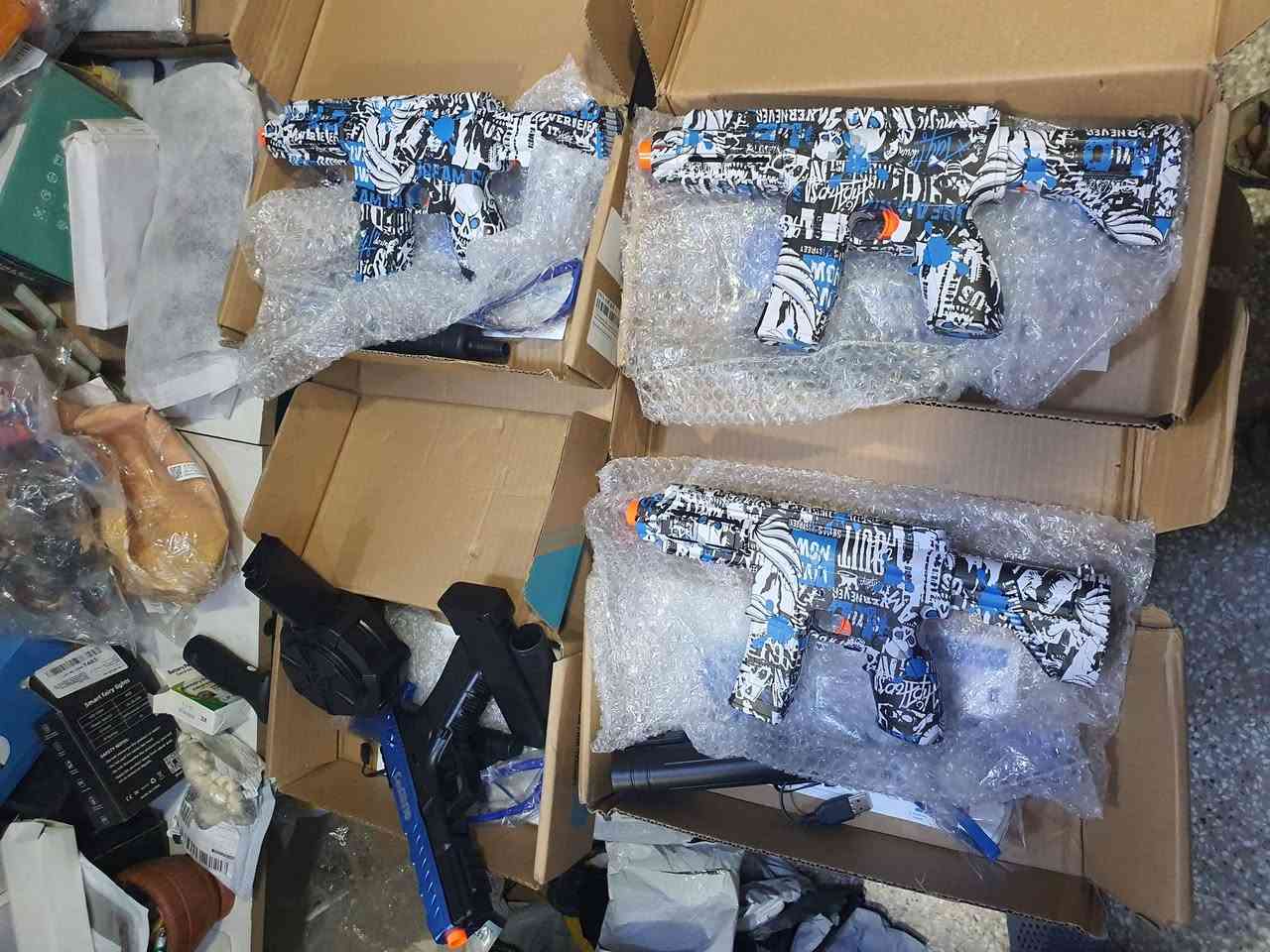 السلام عليكم ، ١٤ قطعه والسعر ١٥٠ مع التوصيل ويتوفر مفرد


**إذا كنت صاحب هذا الإعلان وتريد حذفه لأي سبب، رجاءا أرسل رسالة إلى الدعم الفني**