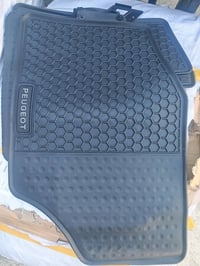 ارضيات بيجو 307 207 208 301 308 206  ستروين  نوعيه اصليه طلب خاص  توصي...