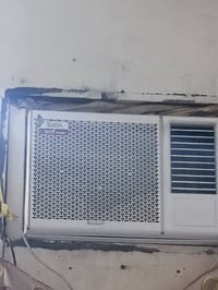 مكيف توسوت • ٢ طن • الزبير