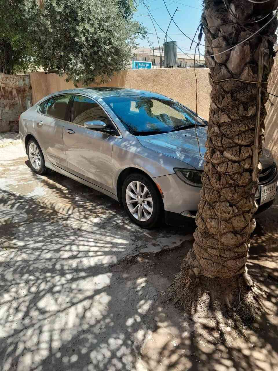 سلام عليكم للبيع او مراوس
دوج C200
فول مواصفات 
رقم دهوك
بيها صبغ ثلاث قطع بدون دواخل
محرك كير تبريد كلو تمام
صدر تخم تاير كله جديد 
للاستفسار
***********

