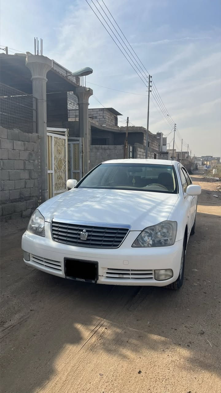 سلام عليكم سياره شاهينه(ادوات...ادوات...ادوات)للبيع مديل 2007ادوات فقط السياره مكفوله من الكص سياره مال بيت والله نضيفه بمعنى الكلمه الدوسات بعدهن بلزكات اليابان قبل فتره عدنه تحويرهه كير ومحرك وحداديه كفاله بيهه شاشه ومثبت سرعه وحساسات وسنتر لوك سياره شاصي80سعرهه ب75 وبيهه مجال للشراي للاستفسار الاتصال ع الرقم*********** عنوان السياره (بصره)
