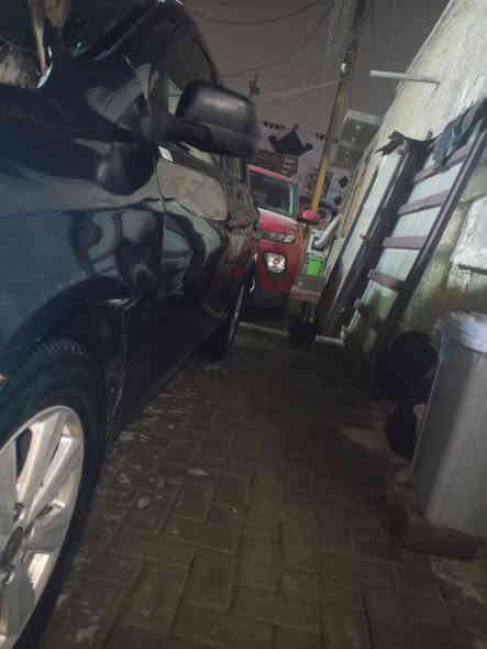 سلام عليكم نيسان فيرسه موديل15رقم بغداد وكلشي واضح بلفديو ورقمي***********وسعره 80راح تكلي قفله راح اجاوبك وكلك 77  اتصل ترهم مراوس نفس سعره مو غاليه مكاني بغداد جديده
