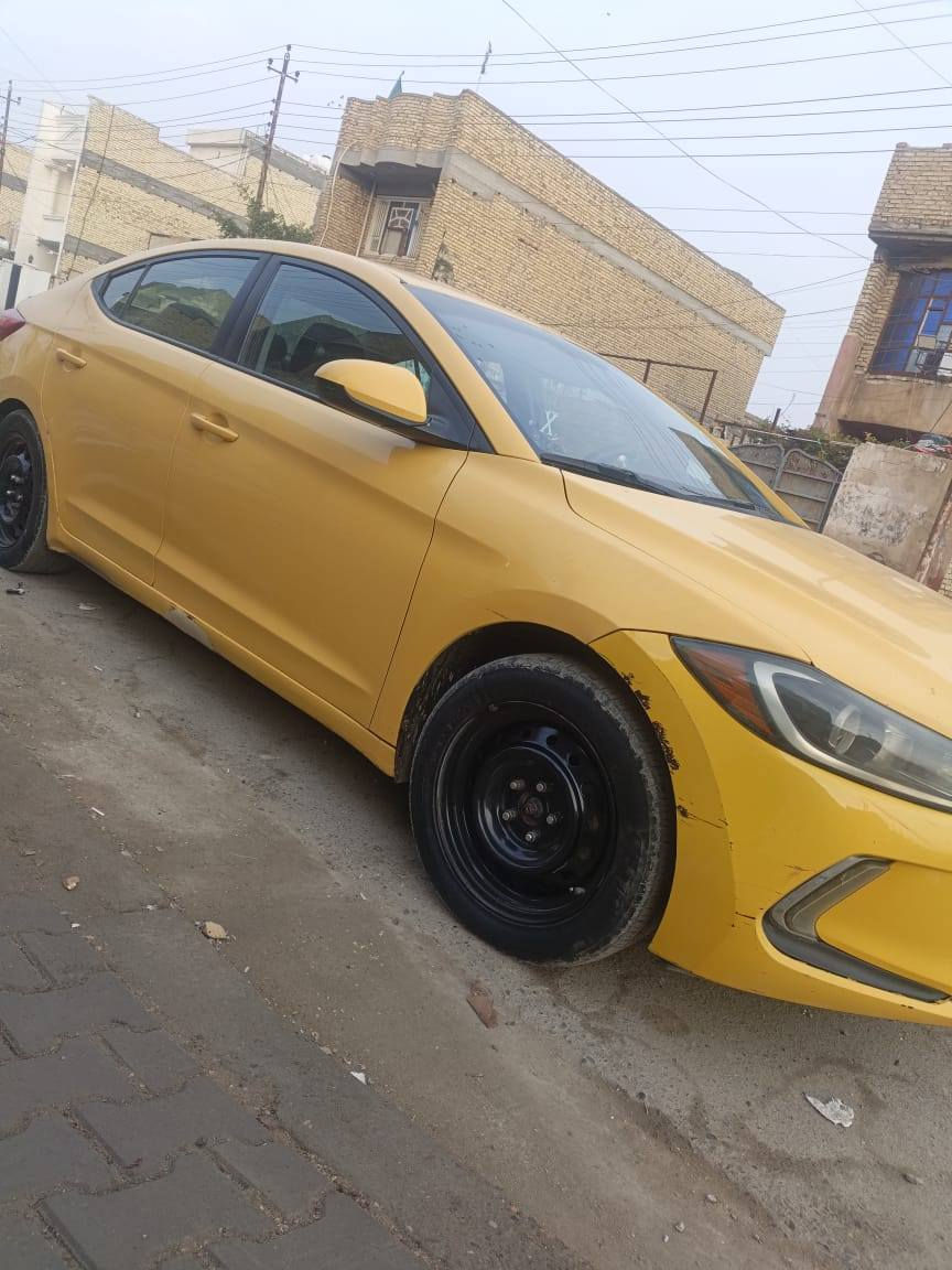 السلام عليكم سياره الانترا وارد امريكي موديل ١٨ الحادث مرفق في المنشور بيهة منضومة غاز مصفره هيئه وغرامه العنوان بغداد الحسينية السعر ١٣٠ وبيه مجال الرقم ***********
