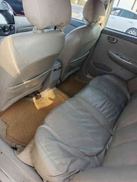 السلام عليكم 
بي وايدي جي اثري موديل 13 محور كير ومحرك كورلا نحله اوتو مصبوغه احزام بسبب تصليح الخياسات سيارة بصمه تشغيل عن بعد رقم واسط انكليزي سنويه لل ٢٠٢٩ بأسمي تحويل ثاني يوم تبريد يشتغل جاهزة مكاني الديوانية الحمزه الشرقي السعر 45 وبيها مجال قليل 
ملاحظة السيارة بيها خيط بخار قليل دواخل بدي نضيف  ***********
