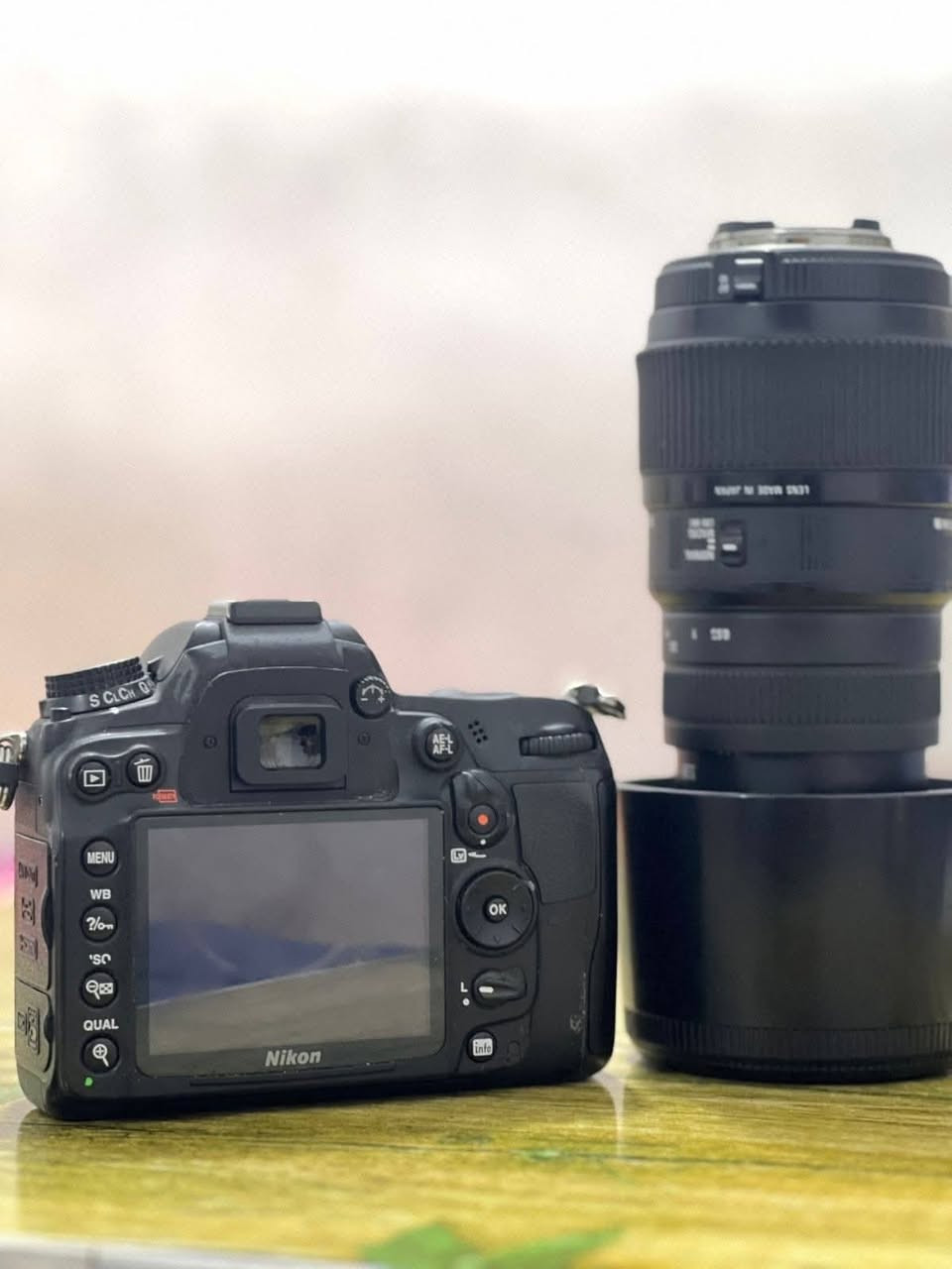 Nikon7000D
نضيفه كلش شخط مابيها نضافه 95%
وياها عدسه سيكما الاصلي 70_300 زوم رياضي
ملحقات اضافيه
شاحنه 
بطاريه 
حزام حمل
رام 16GB
درع حمايه
ادبتر صور عدد 2  
جنطه
الشتر ماعابر ال35K
السعر ب450 وبيها مجال
مكاني بالنجف تفاصيل اكثر تواصل وياي ع الخاص وبخدمتك


**إذا كنت صاحب هذا الإعلان وتريد حذفه لأي سبب، رجاءا أرسل رسالة إلى الدعم الفني**