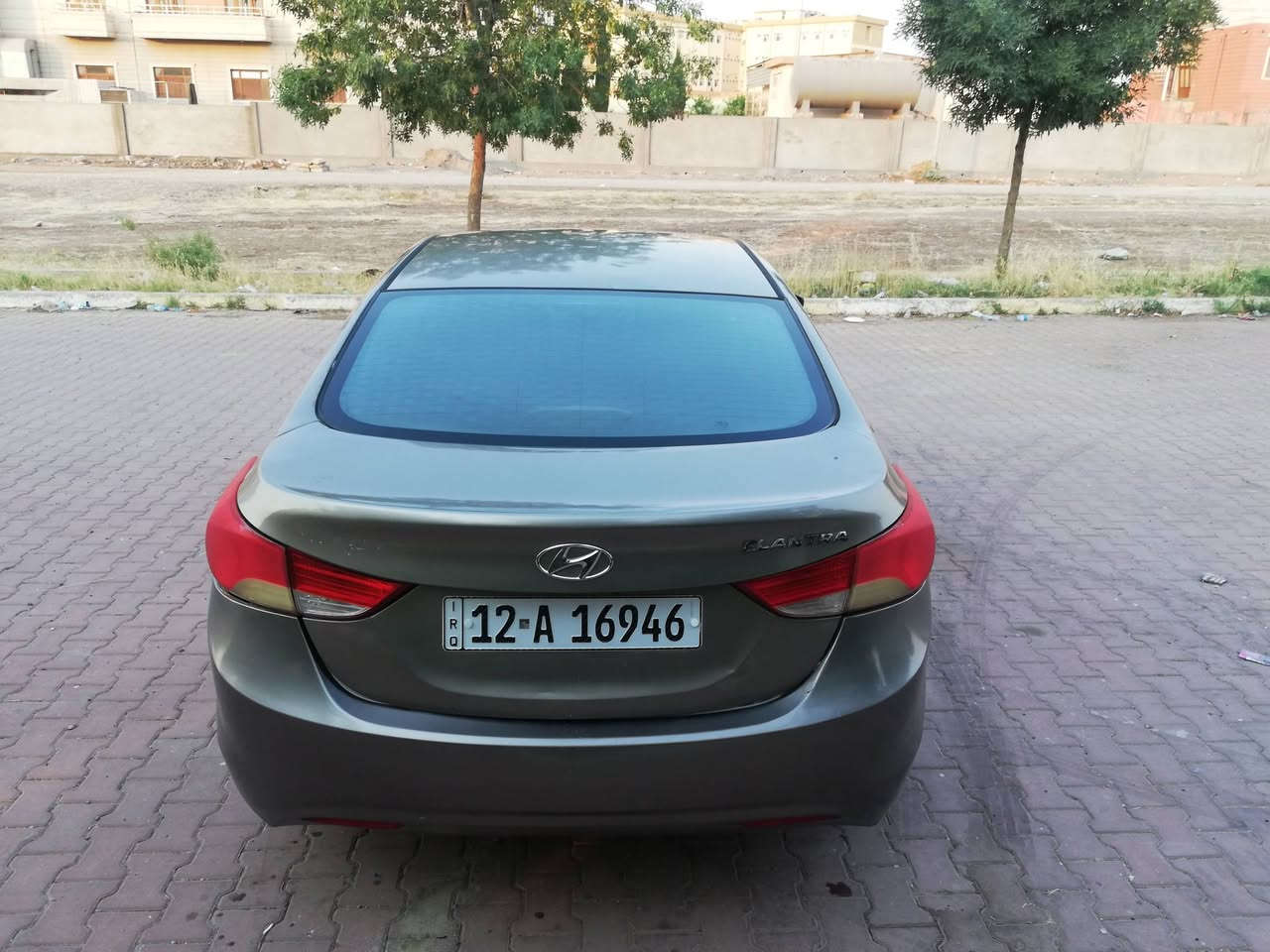 النترا موديل ٢٠١٢ عام بخ كان تكسي مرجعين عالخصوصي لون الشركة بجم كبس بيها ضربة مكان السبير  آني الشرعي تبريد شغال كوبون موجود الكير والمكينة بشرط السعر ٨٨ ورقة بيها مجال مبايل *********** كورك فايبر واتساب
