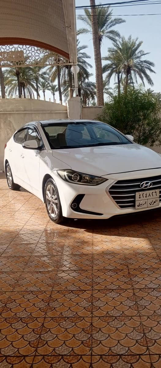 النترا 2018 خليجي
مكفوله من الصبغ والتبديل 
مكينه كير حداديه جديده 
بأسم شركه وكاله تحويل 
محرك 2000 دوش
السعر 134
للاتصال ***********
مكان سياره حله
