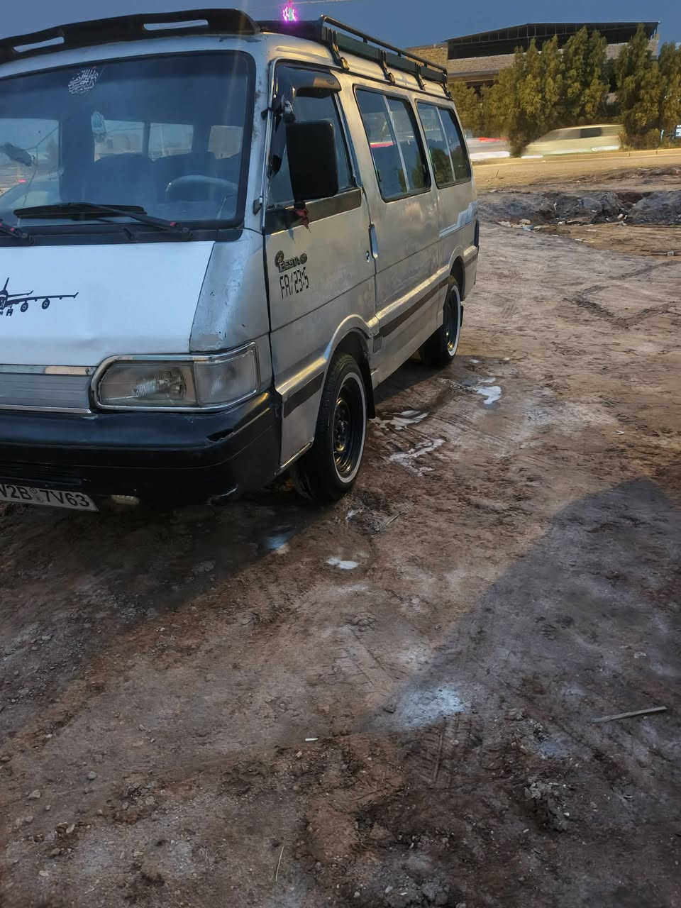 السلام عليكم كيا موديل 94 للبيع السعر 33 وبيها مجال مكاني بابل حمزه الغربي اتصل الرقم***********
