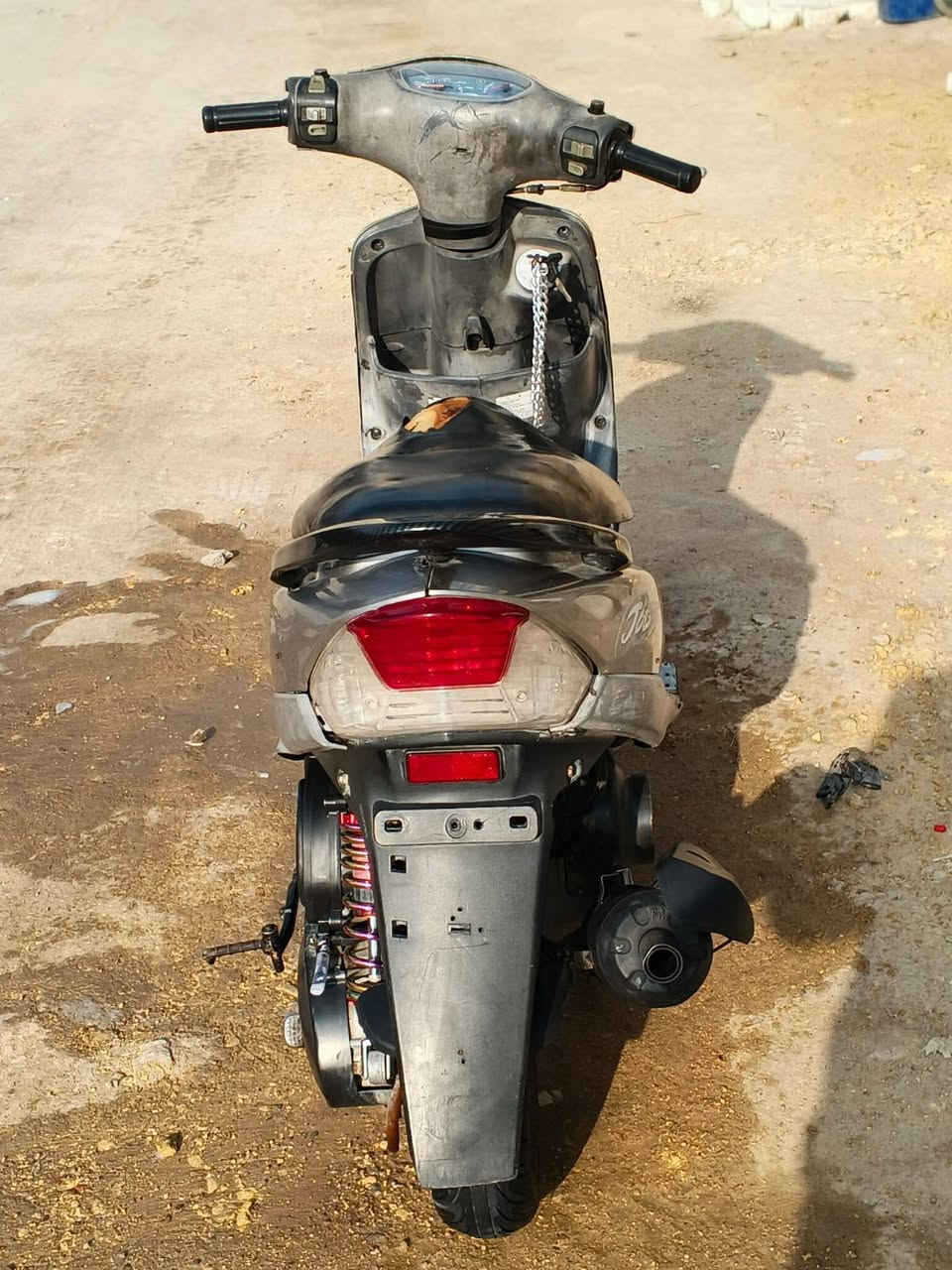 سلام عليكم ماكس منغولي للبيع مكينه بس ولفات سعره ٤٥٠ بيه مجال مكاني ناصرية مركز رقم هاتف ***********
