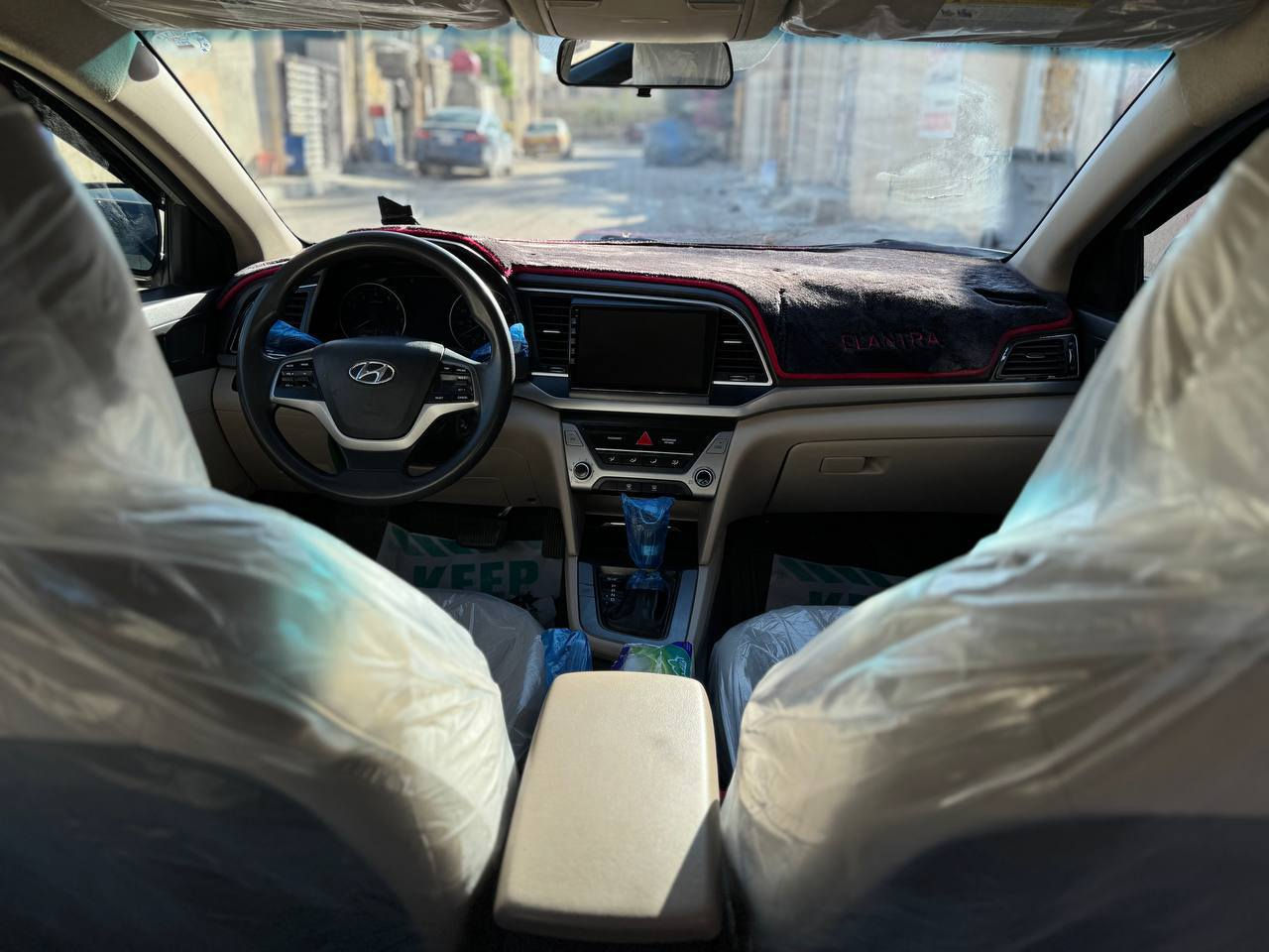 النترا 17 امريكي
مكينه 2000دوش مفتوحة لاتنقيص ولاتبخير 

كير AT عل وضع شركه كفاله    نضامين سبورت وقتصادي 

مواصفات تحكم مري + شاشه +كامره + تحكم ستين +مثبت سرعه 

ماشيه 111 ميل سياره 

حداديه تخم تاير تخم ويل كب جديده 

اي نقص مابيها نهائي 

حادثها امريكا تبديل بنيد بلادي موجود صور حادث بل منشور  

صبغ نص دوسه + دعاميه خلفي جماليه فقط 

رقم اربيل هزه جديده 

سعر 120 وبيها مجال شراي سياره متعوب عليه 

تحويل ثاني يوم مكان سياره كربلاء ***********
