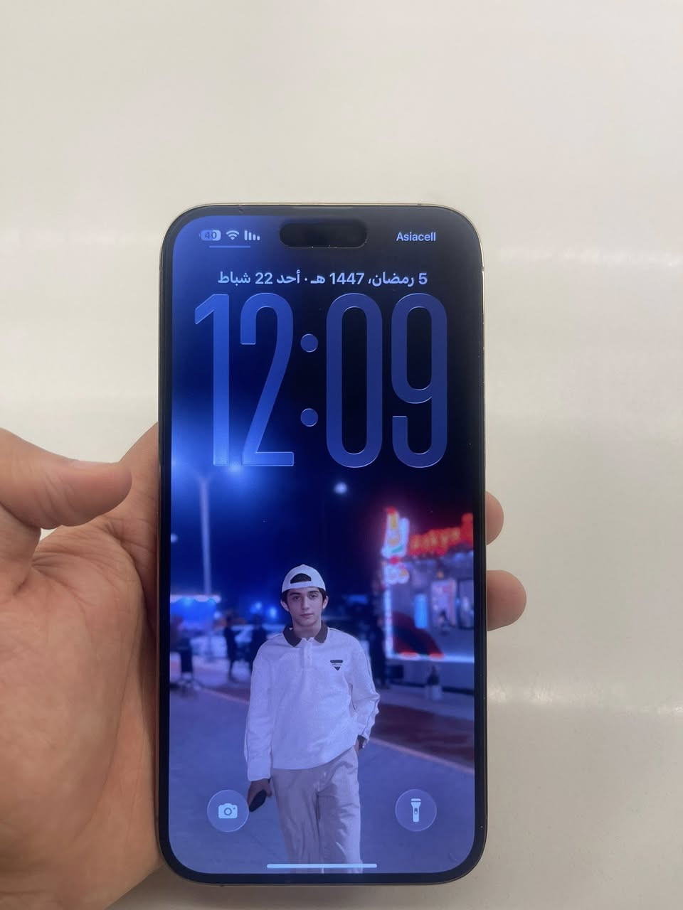 السلام عليكم ايفون 14بروماكس ذاكره 256 جهاز فقط ضهره مكسور جهازز ما مفتوح اكررر ما مفتوح بطاريه 90 الجهاز ماخذه على ايدي قبل سنه ونص اخذته جديد وما استخدمه هواي سعر الجهاز 825وبي مجال قليل العنوان بصره شط العرب الجزيره الرقم *********** فقط واتساب
