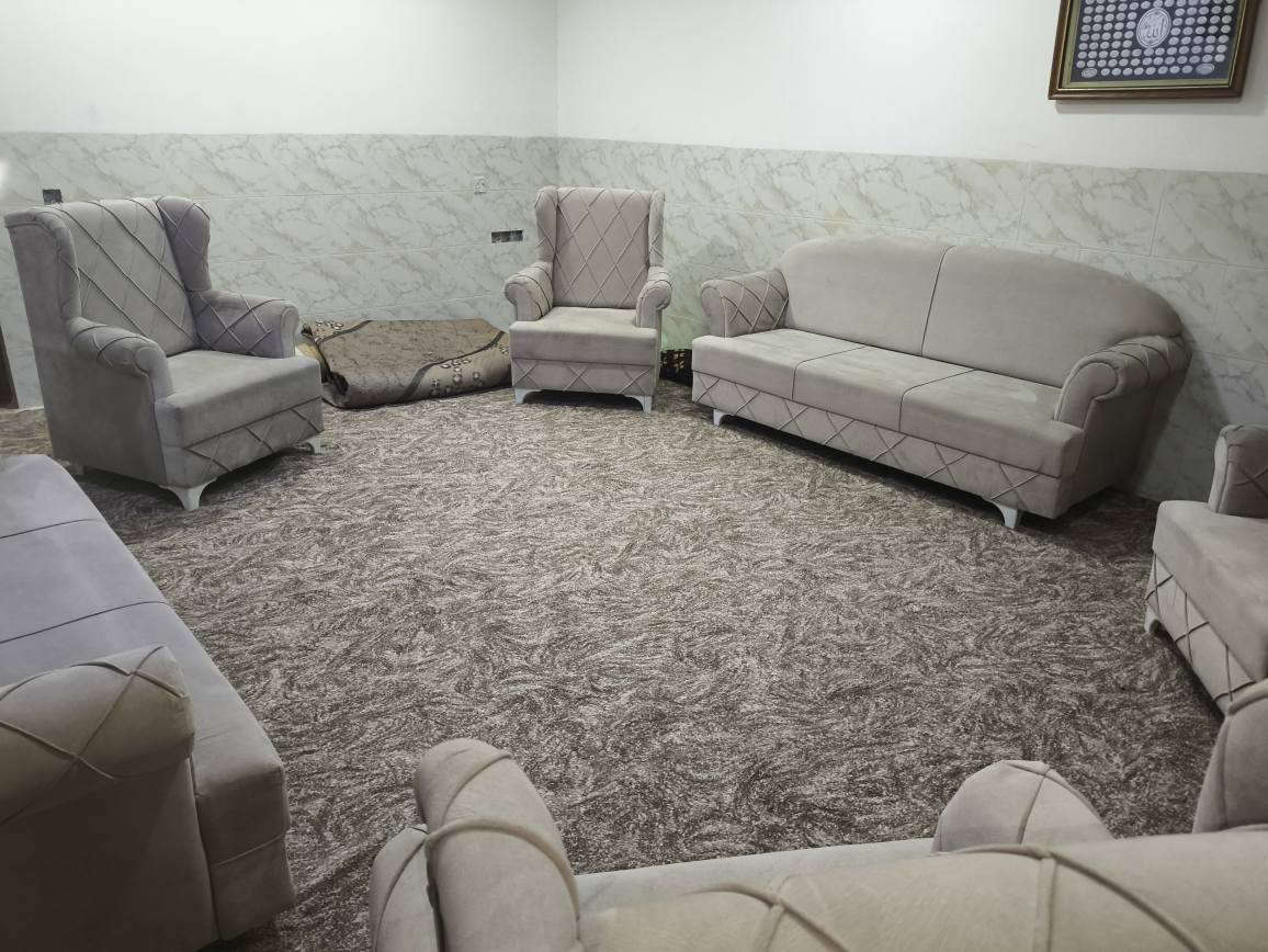 تا قم قه نه فه ی 10نه فه ری بو فروشتن به شه رت بای 450هه زارو معامله سلیمانی ڕاپه رین *********** السليمانية, العراق
