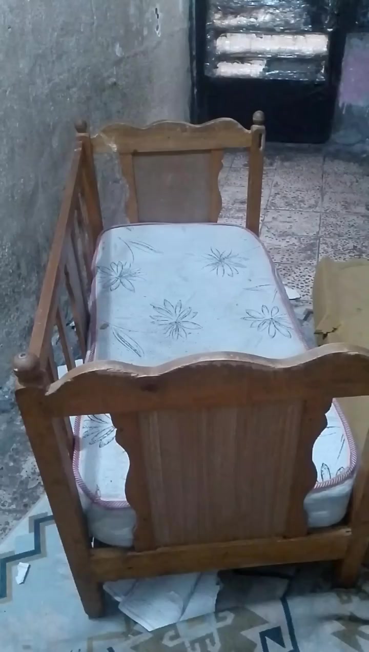 السلام عليكم عندي جربايه مال اطفال للبيع 
وهذا رقمي ***********
