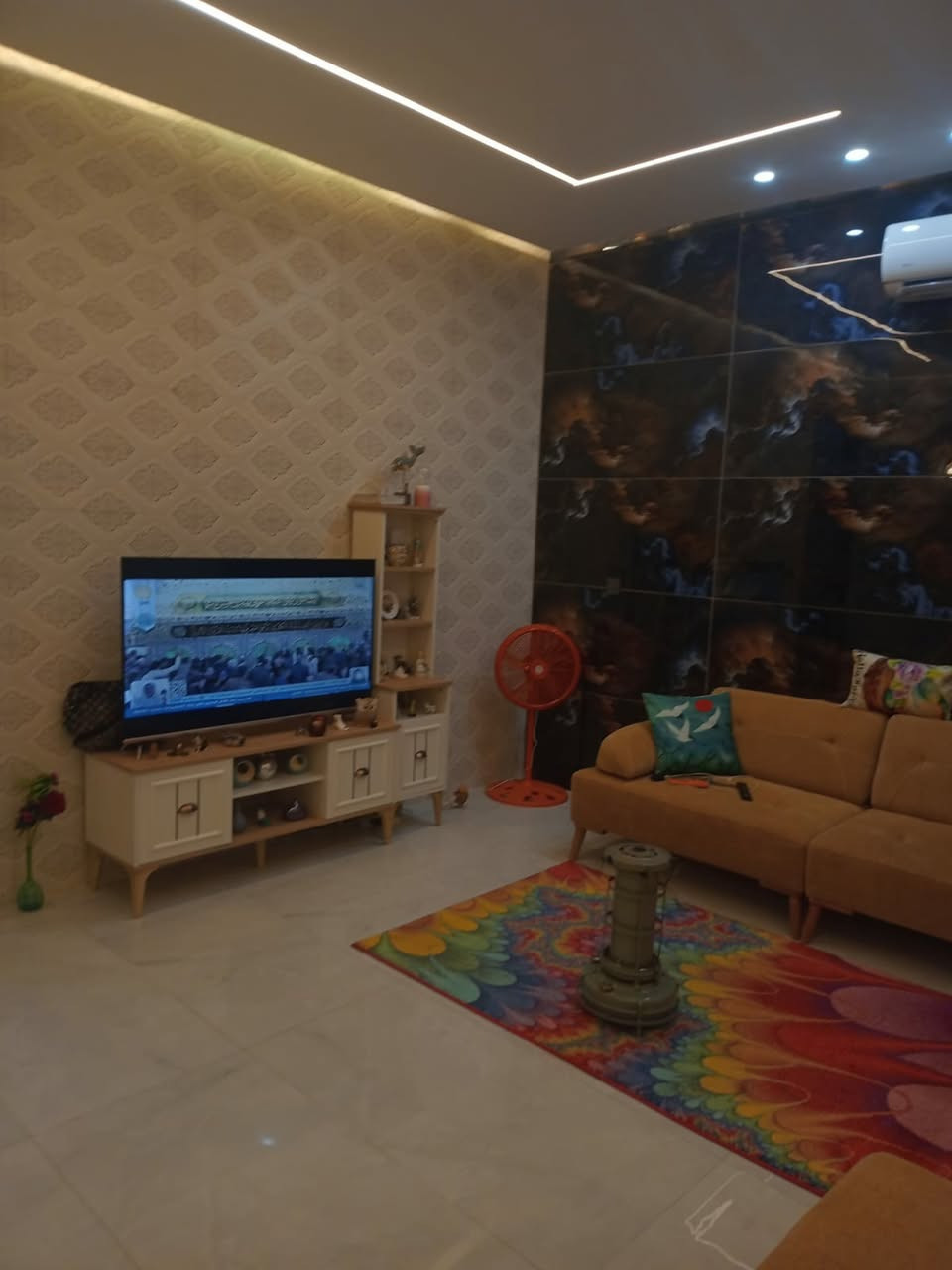 دار للبيع مودرن  /٢٠٢٥ /50 m  واجهة 5×10 / ٣ غرف نوم 
وصاله ٢ خدمات / الاساتذة مقابل الاربع شوارع
☎️ واتس/***********  /***********
