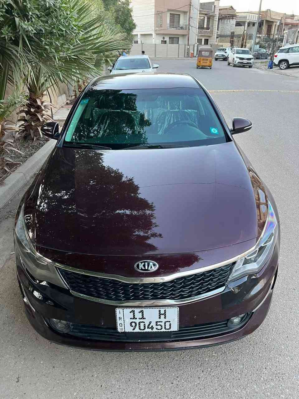 كيا اوبتما 2018 
رقم بغداد الدولي الجديد 
فول رادارات امامي خلفي والجوانب 
شاشه كار بلي كامره دواره خلفيه 
ثلاث وضعيات قاياده ايكو وسبورت وعادي 
فول تحكمات ستيرن مع كروس سرعه 
سياره ليبل واحد بدون لغود بدون شواصي بدون ايرباك باسمي رقم بغداد الدولي الجديد هزه سنويه جديد تحويل مباشر السعر 112 للاتصال *********** بغداد, العراق
