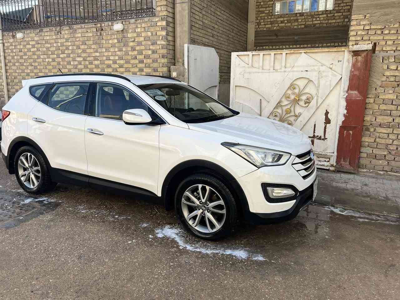 سنتافي مديل 2014 مكفوله من الصبغ والتبديل بيه فقط بارد مكينه 2400 السعر (142) وبيه مجال مكان السياره النجف الاشرف ***********
