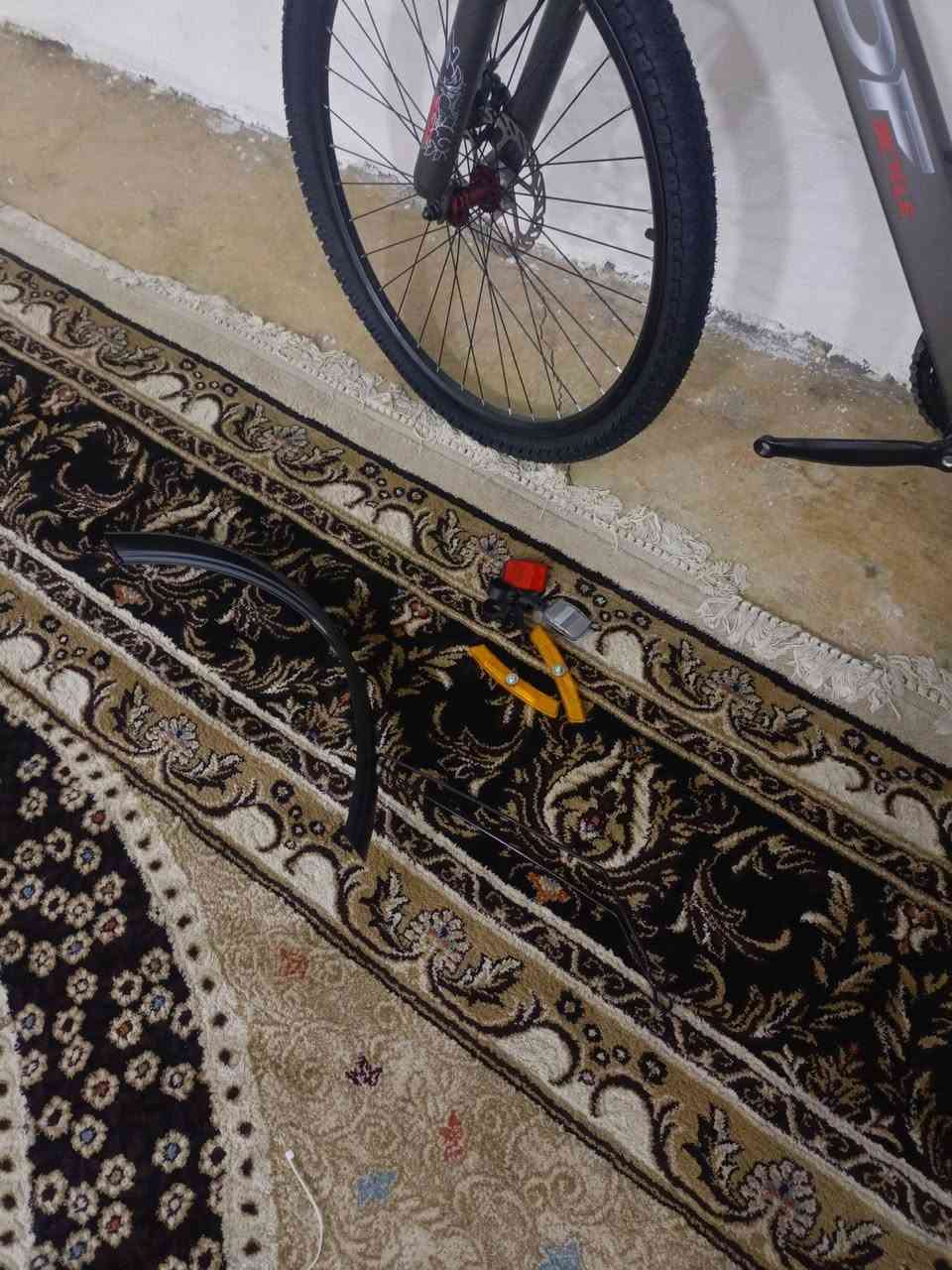 لبيع بعد بل كرتون
السعر ١٣٠الف 
***********
