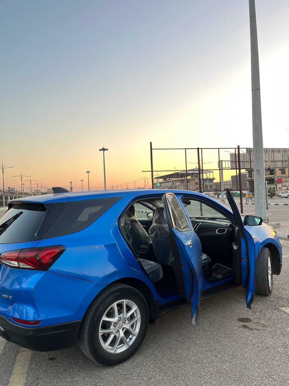 السلام عليكم للبيع شفوفرليت (كونيكس موديل 24 فئة Lt )رقم انكليزي ميسان سياره جديده بمعنى الكلمه وصور الحادث موجوده بالمنشور مع السونار العنوان ميسان مركز المدينة
 الاستفسار اكثر الاتصال
 (***********)
