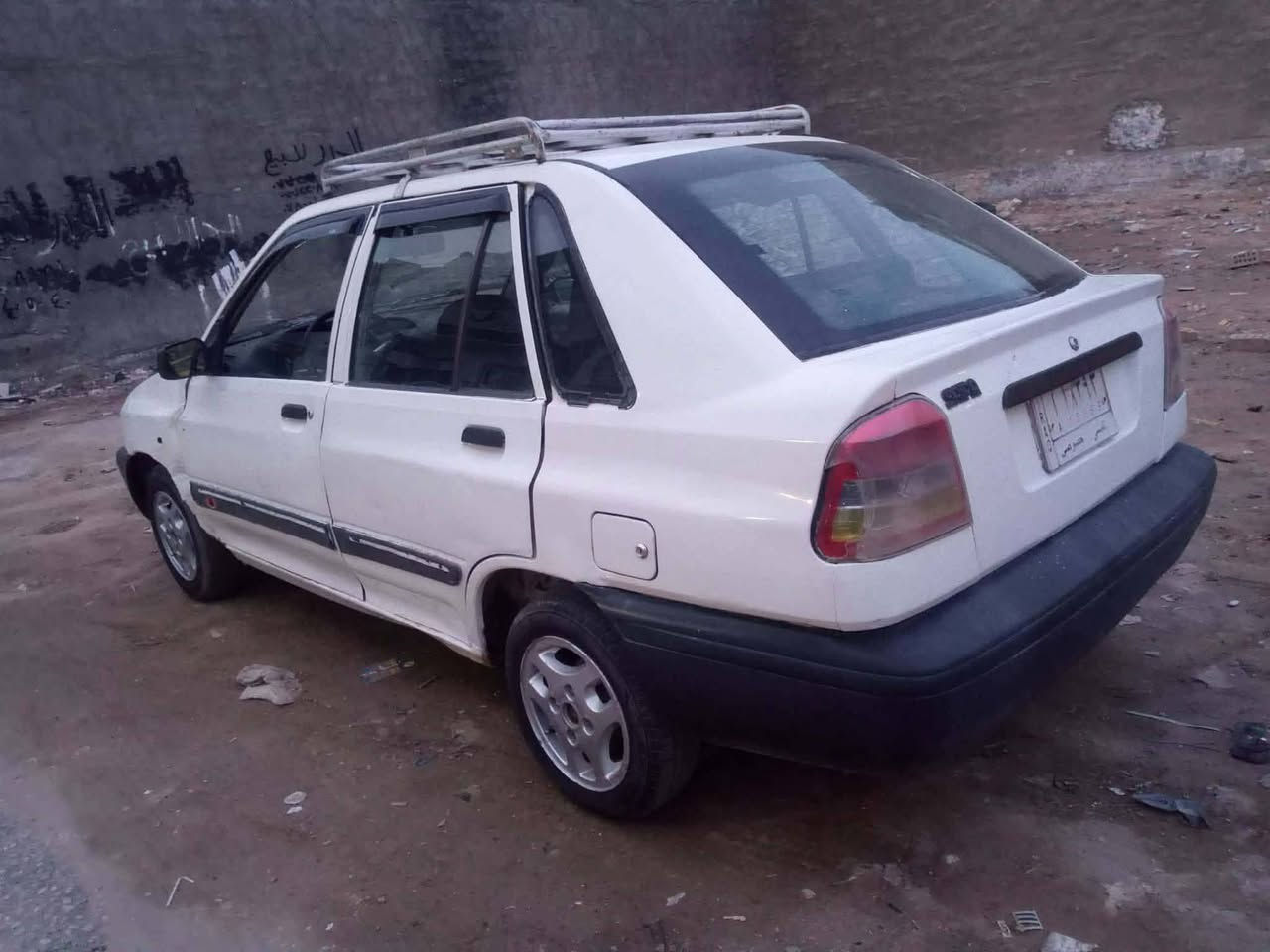 السلام عليكم سياره سايبا خصوصي 2010 سياره جاهزه وحلوه رقم مثنى گير حداديه مكينه خيط بخار كلش قليل شواصي نضيفه بدون خياس بور جديد بريك جديد ماطور ماسحات جديد  مالك بالسماوه شرط المداور السعر 21 وبيه مجال مكاني سماوه ***********
