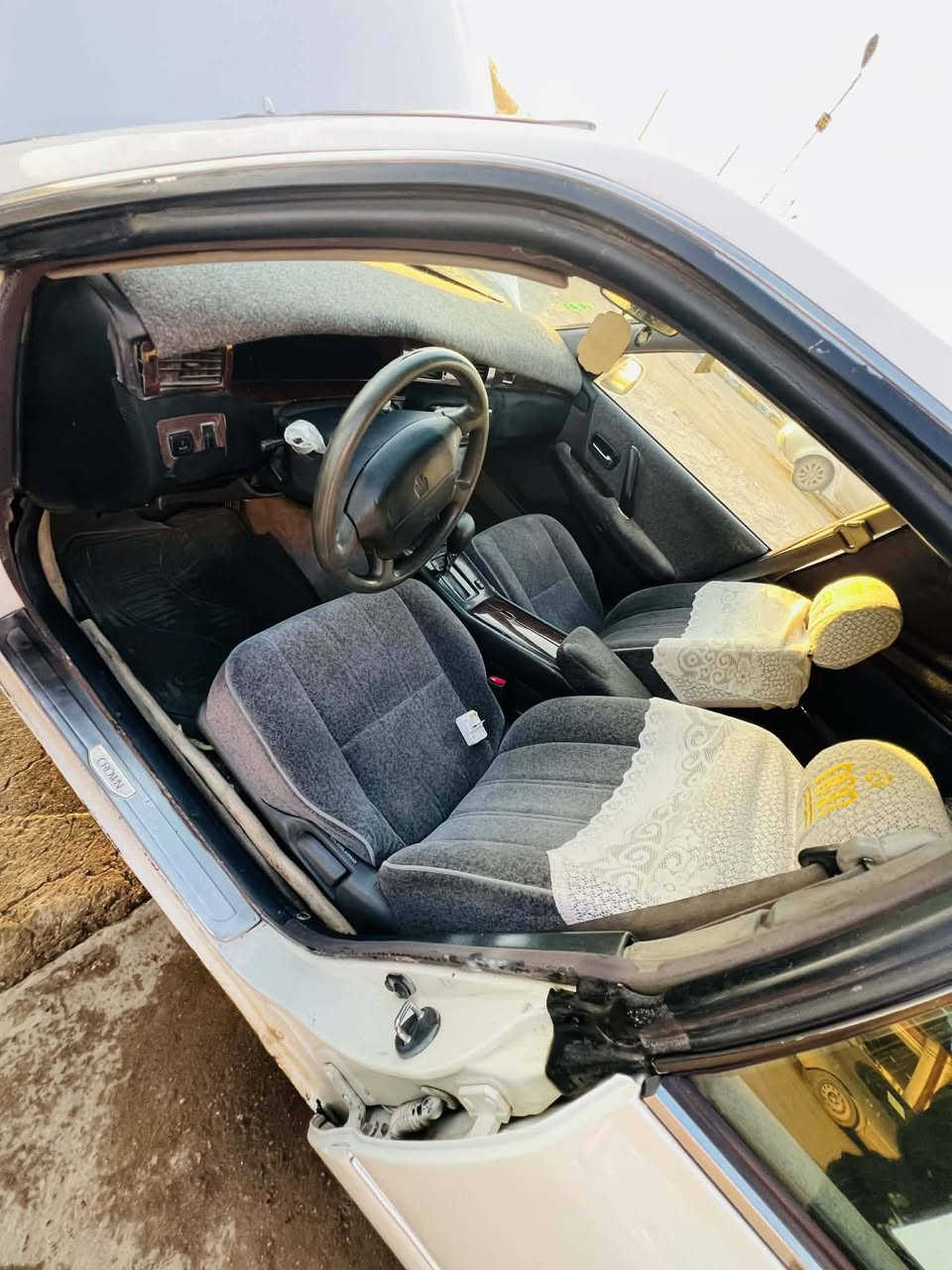 السلام عليكم شباب
راس اثور للبيع 

رقم انبار دولي سنويه 28

 السياره جاهزه مكينه وكير وحداديه

 وتخم تاير وتبريد 

علمن السيارة كصتين

 مكفوله من الضربه

 السعر 73 وبيه مجال بصيط

 مكاني نجف

 رقمي***********
