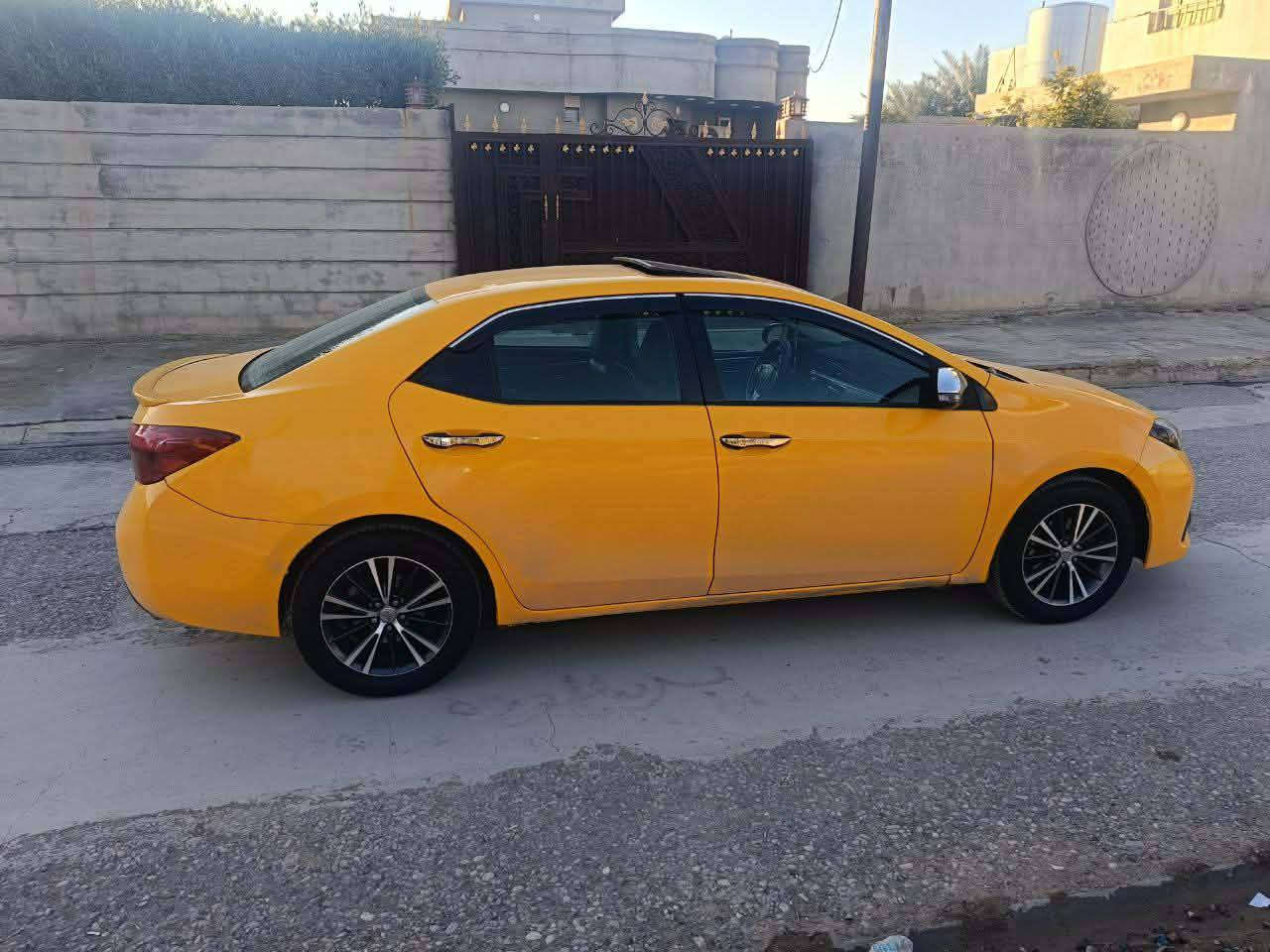 السلام عليكم سياره البيع كورلا 2015 الضرر جاملق وره فقط لا معجون للتصفيه شرط الفحص غير متواجد على فيس ***********
