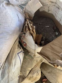 يوجد لدينا بليس الالمنيوم نضيفه الاتصال رقم 07722873673